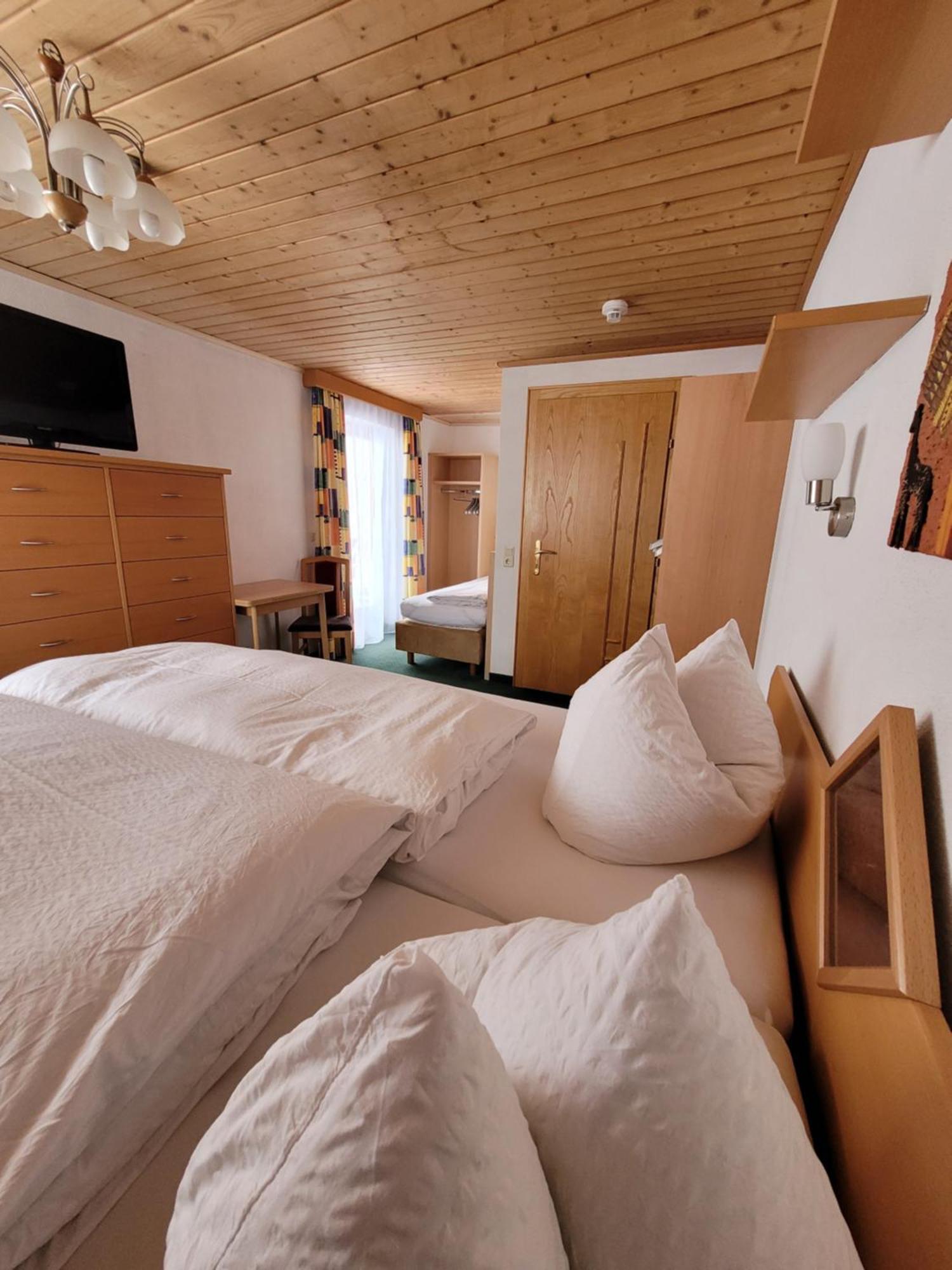 Apart Lenz Ischgl Room photo